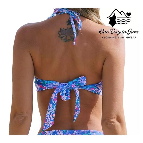 Cupshe Tie Back Smocked Bikini Swimsuit Size L - Picture 2 of 7